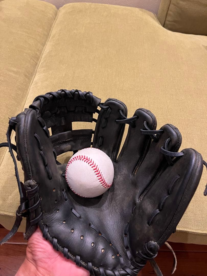 【最終値下げ】 スラッガーKSG-25PS 硬式グローブ 内野手用（黒色）