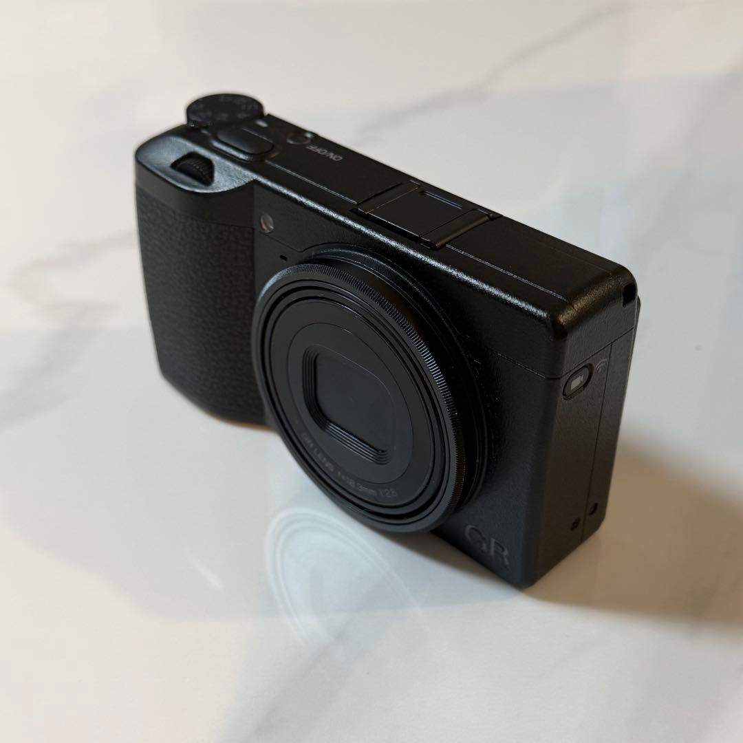 RICOH GRⅢ デジタルカメラ