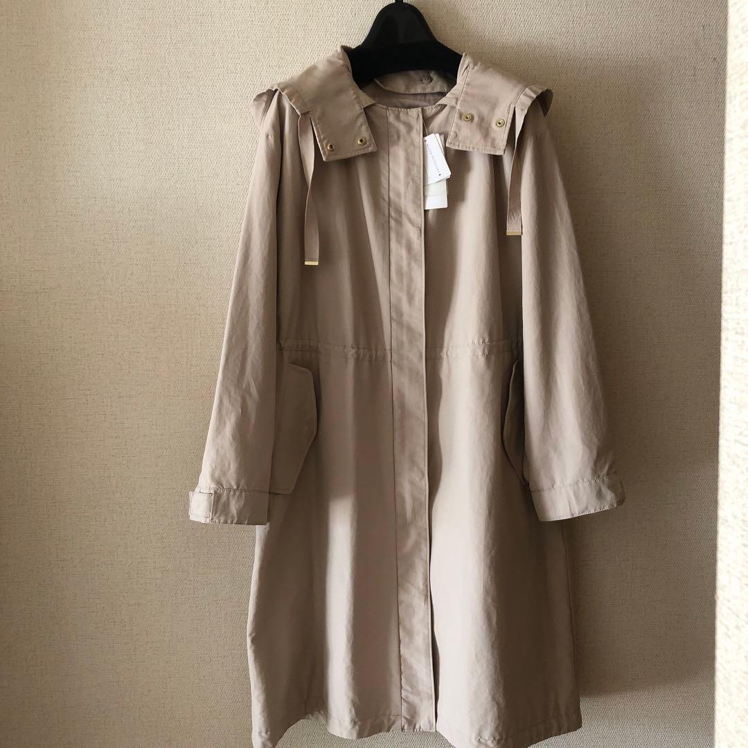 ロングコート　ブラウスは付きません！