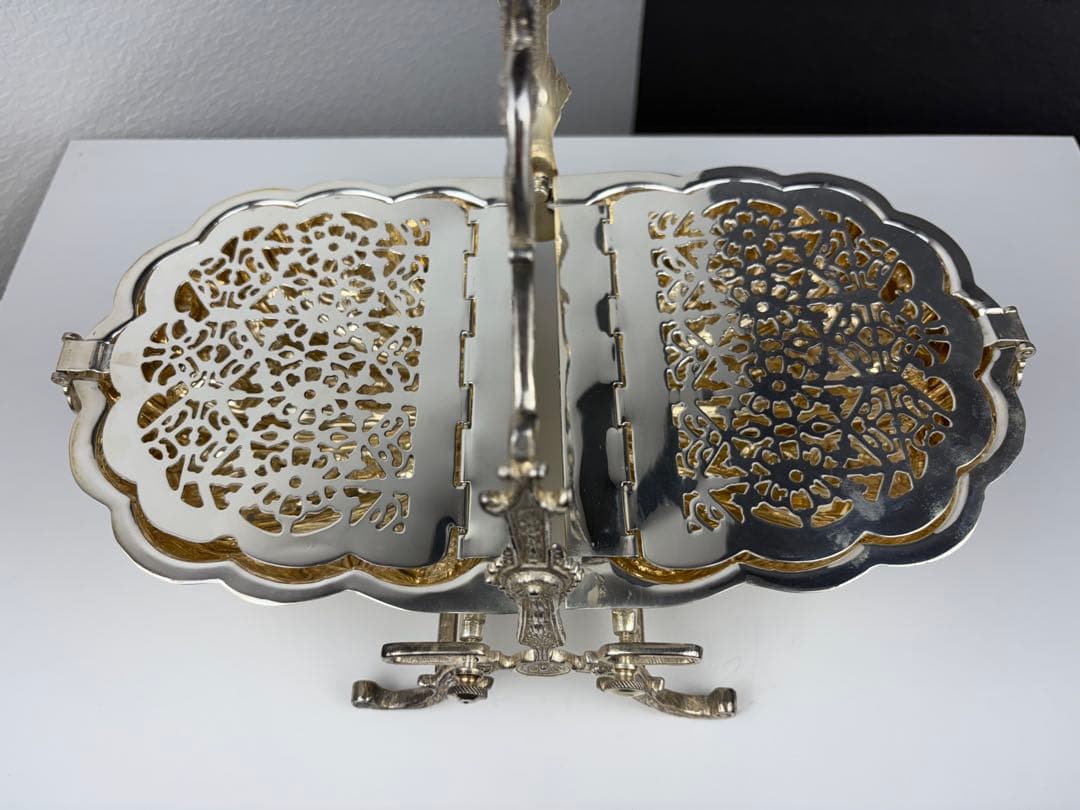 H*2様 アンティーク　シルバープレート　ビスケットウォーマー お菓子入れ