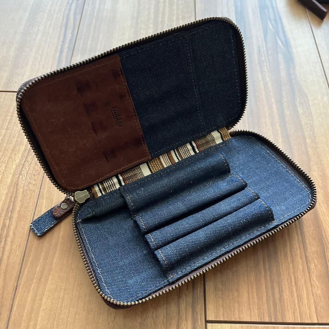 入手困難】ラダイト　ラウンドジップペンケース　カフェラテ