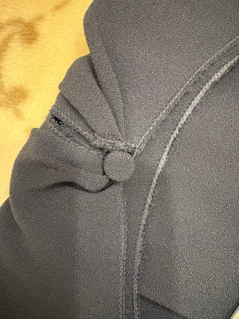 PRADA ネイビー 膝丈ワンピース 半袖