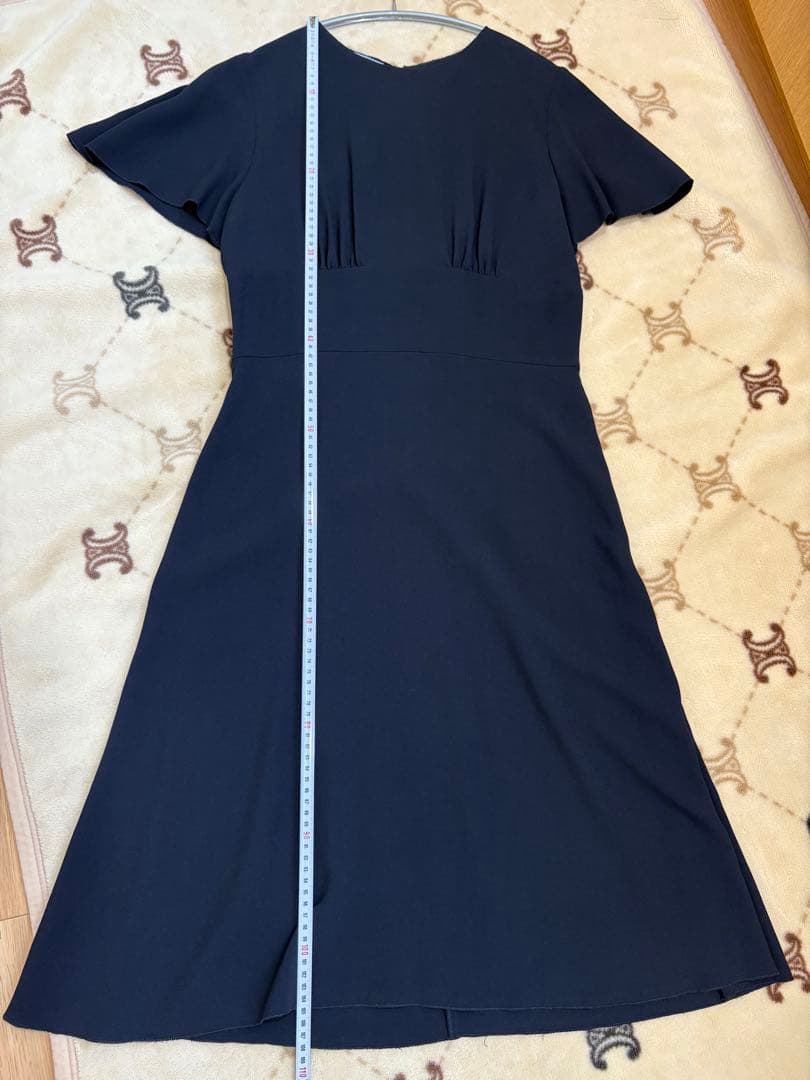 PRADA ネイビー 膝丈ワンピース 半袖