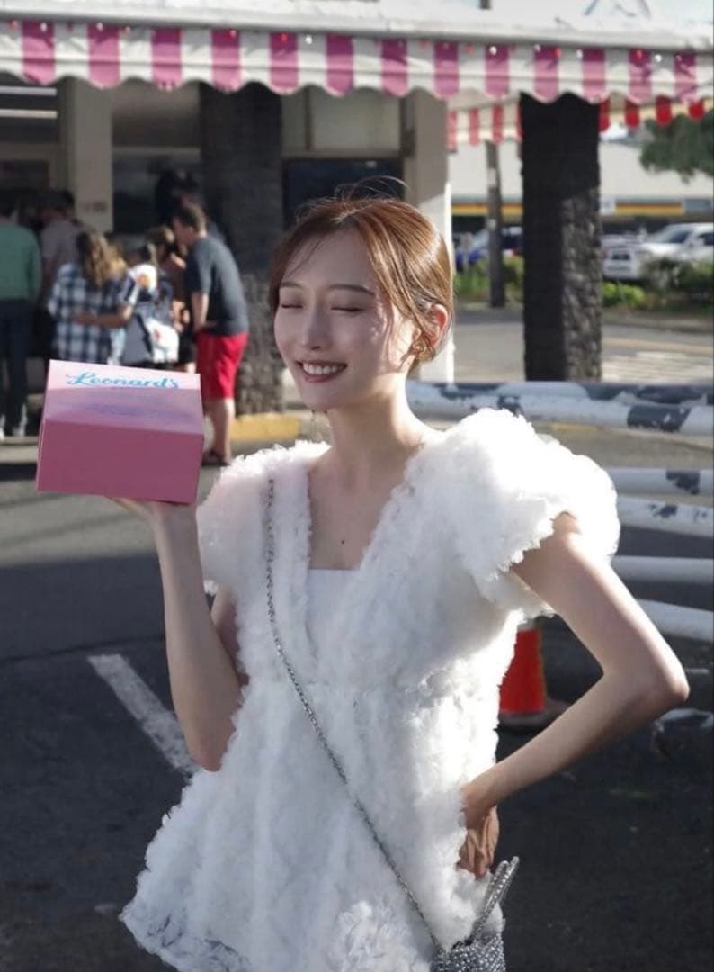 polaura フラワーぺプラムバックリボンチュニック