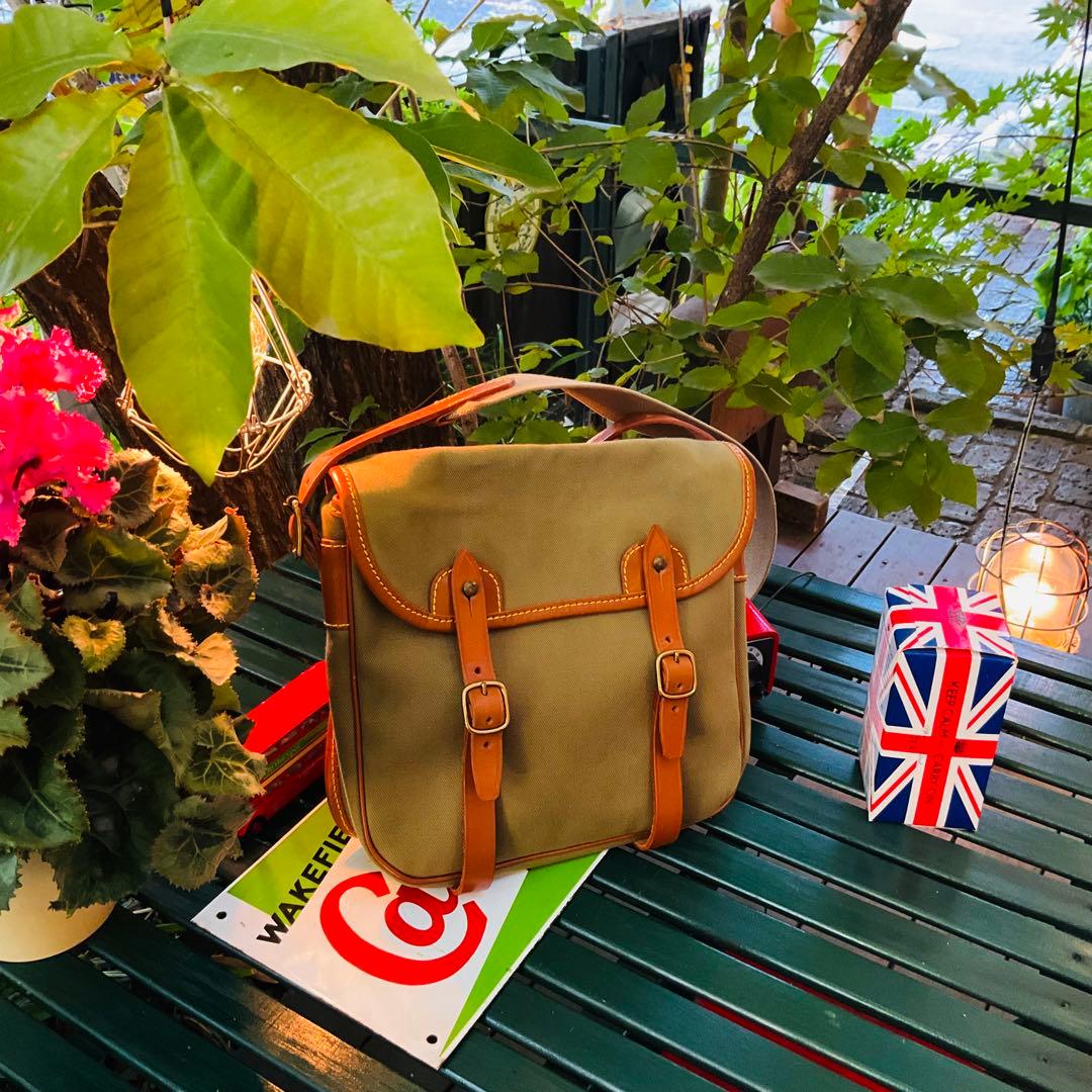 ブレリーオリーブグリーン キャンバス ショルダーバッグ