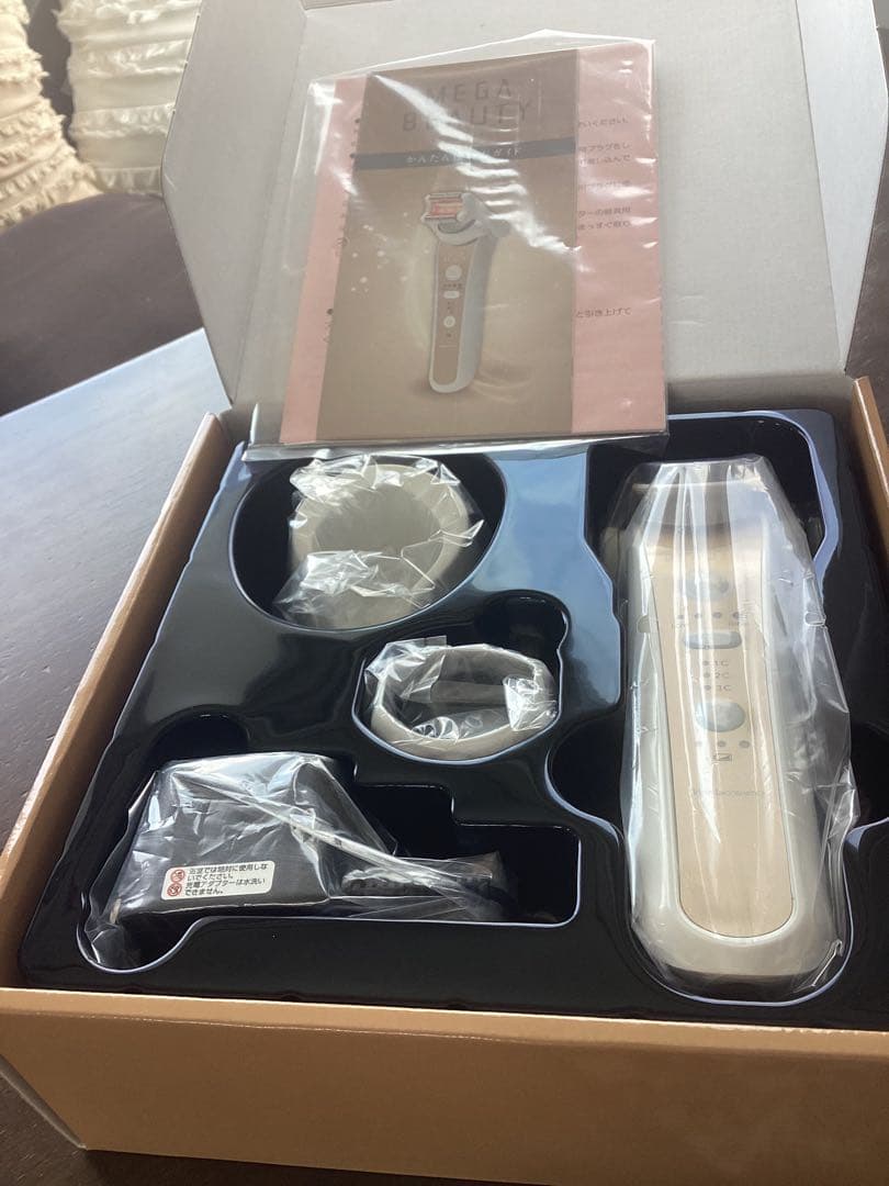 メガビューティー 美顔器 6G75000