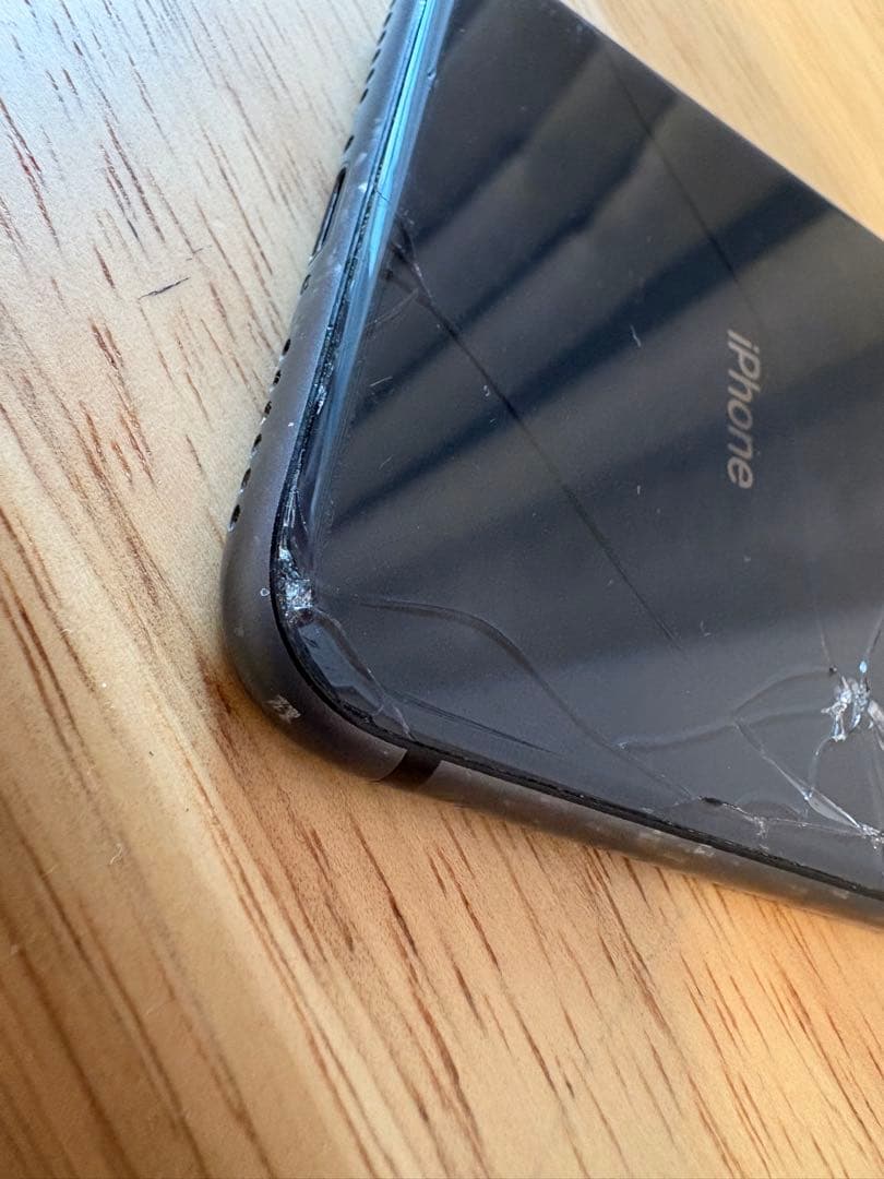 Apple iPhone 8 ブラック SIMフリー