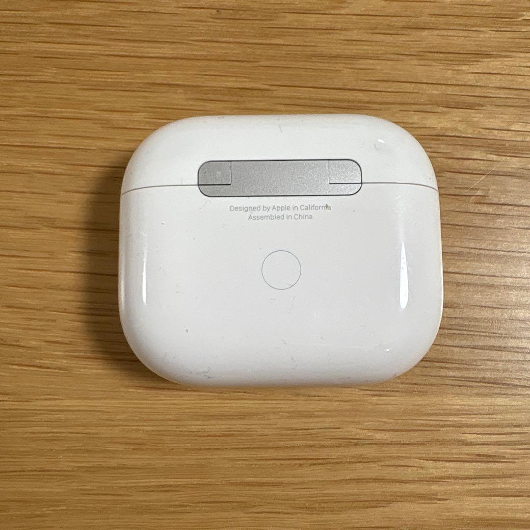 第3世代 AirPods MME73J/A イヤホン充電ケース付き 中古