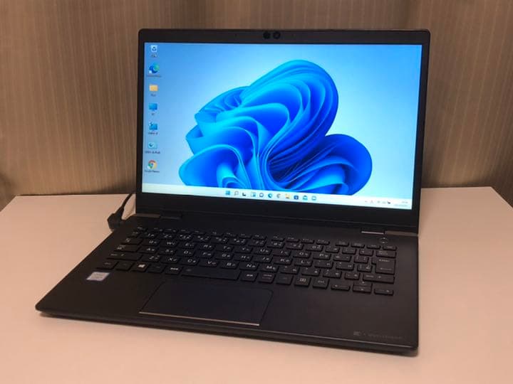 【送料無料】dynabook G83/DN