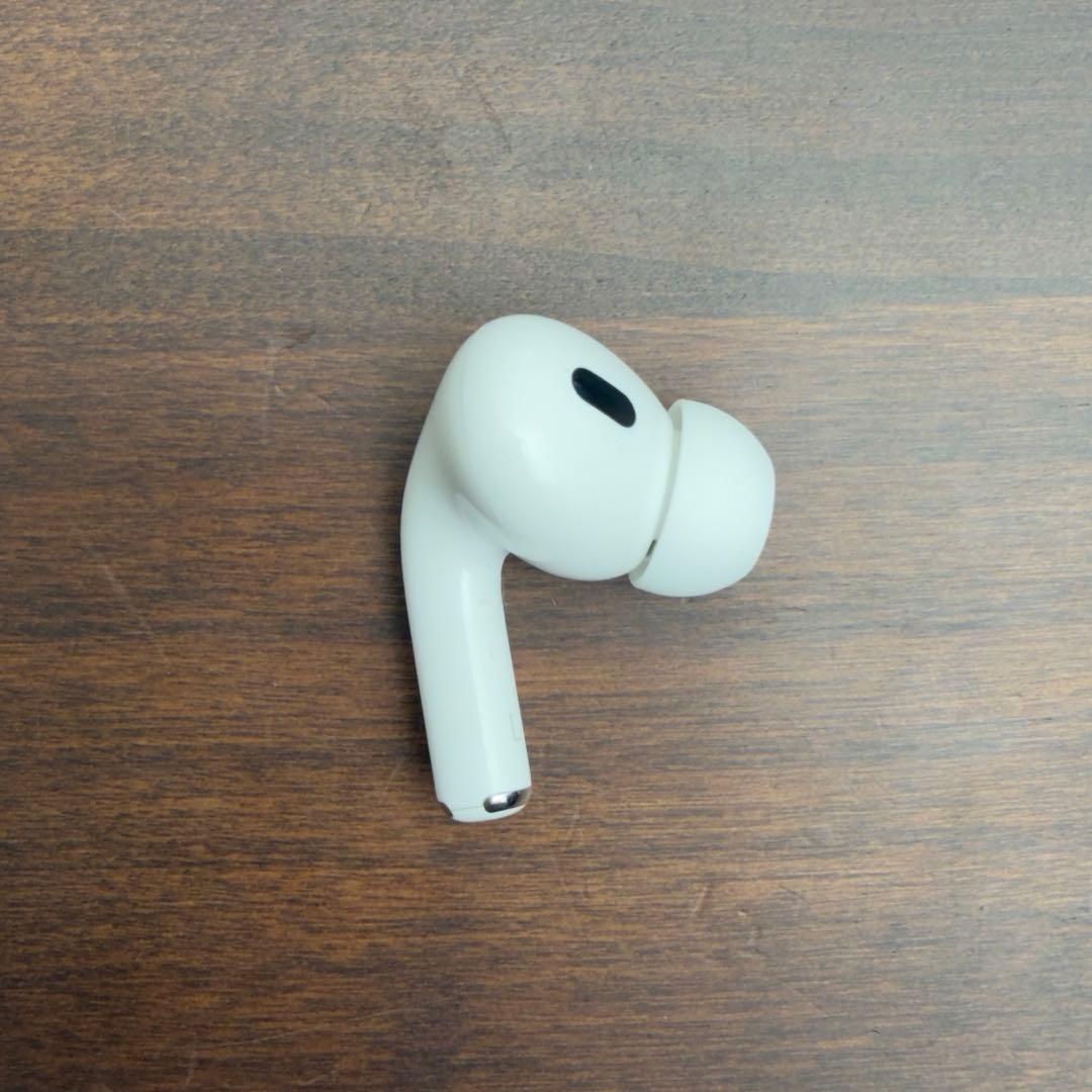 Apple AirPods Pro2 本体 Lightning端子