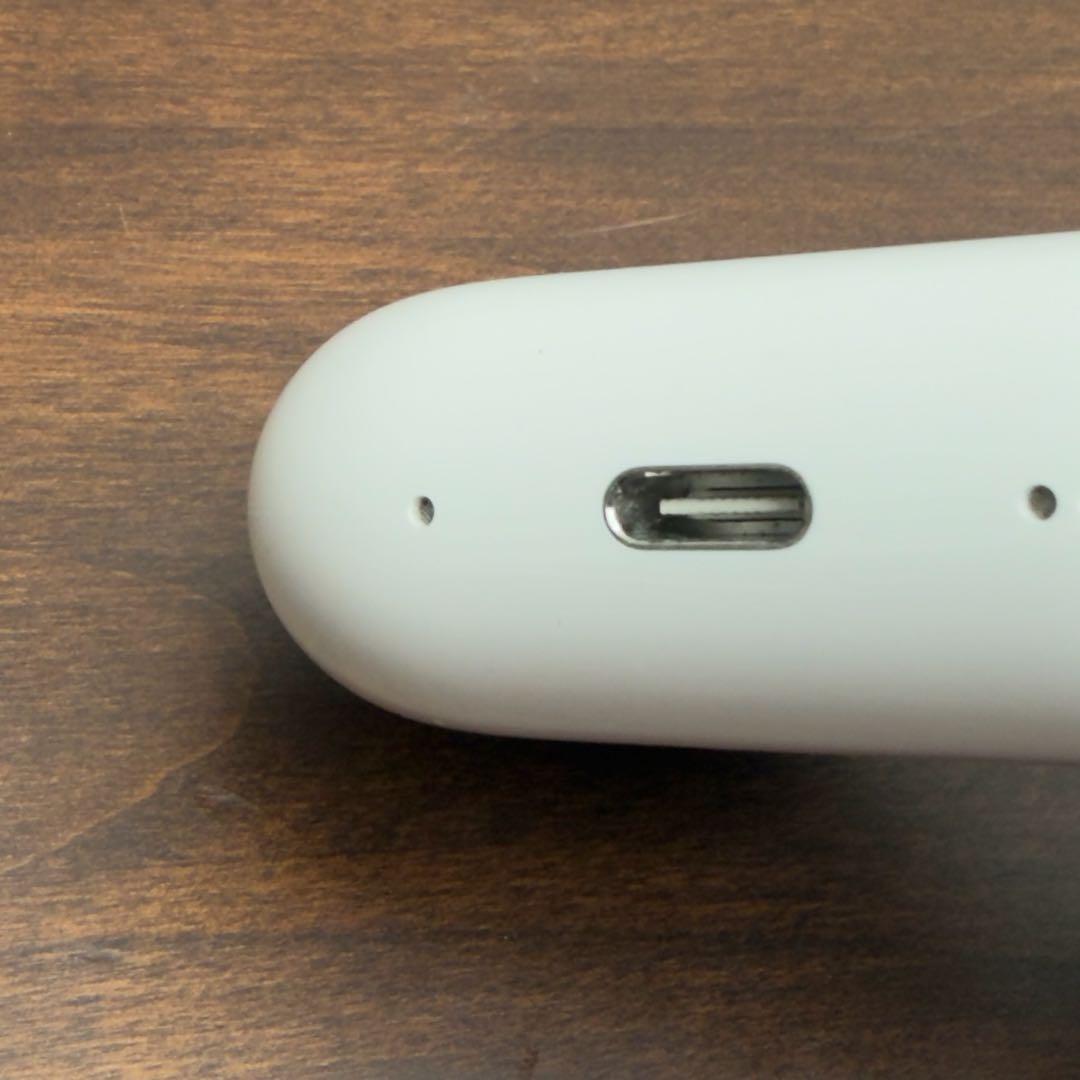 Apple AirPods Pro2 本体 Lightning端子