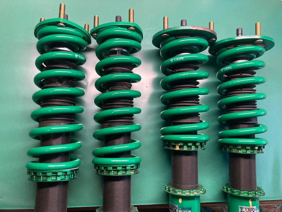 TEIN（テイン）FLEX A 車高調　クラウン