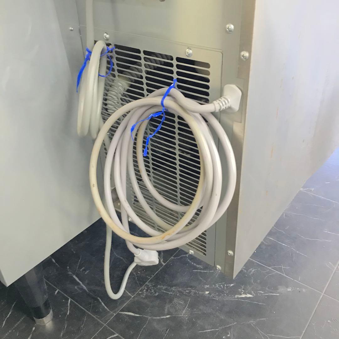 fujimak コールドテーブル　冷蔵