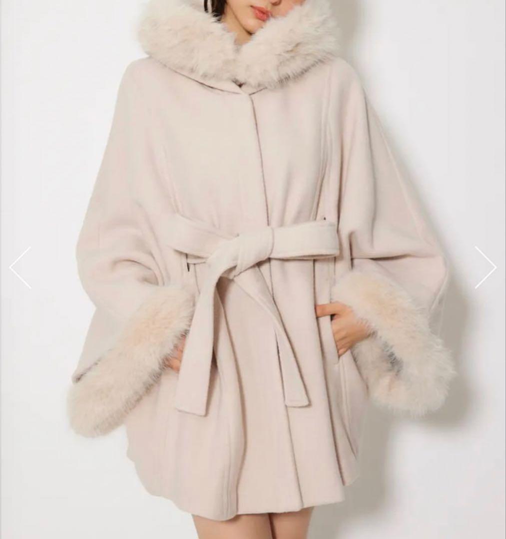 riendaウールMIXフードポンチョS