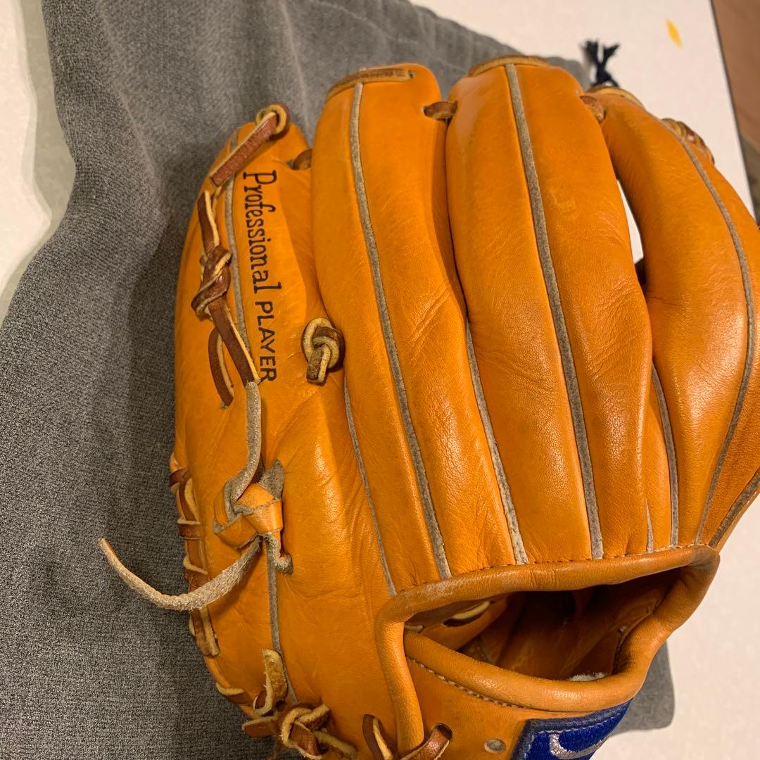 スラッガー Aggressive グローブ　内野用