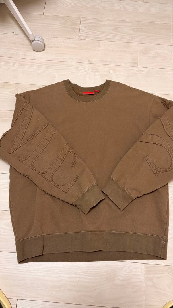 SUPREME スウェット