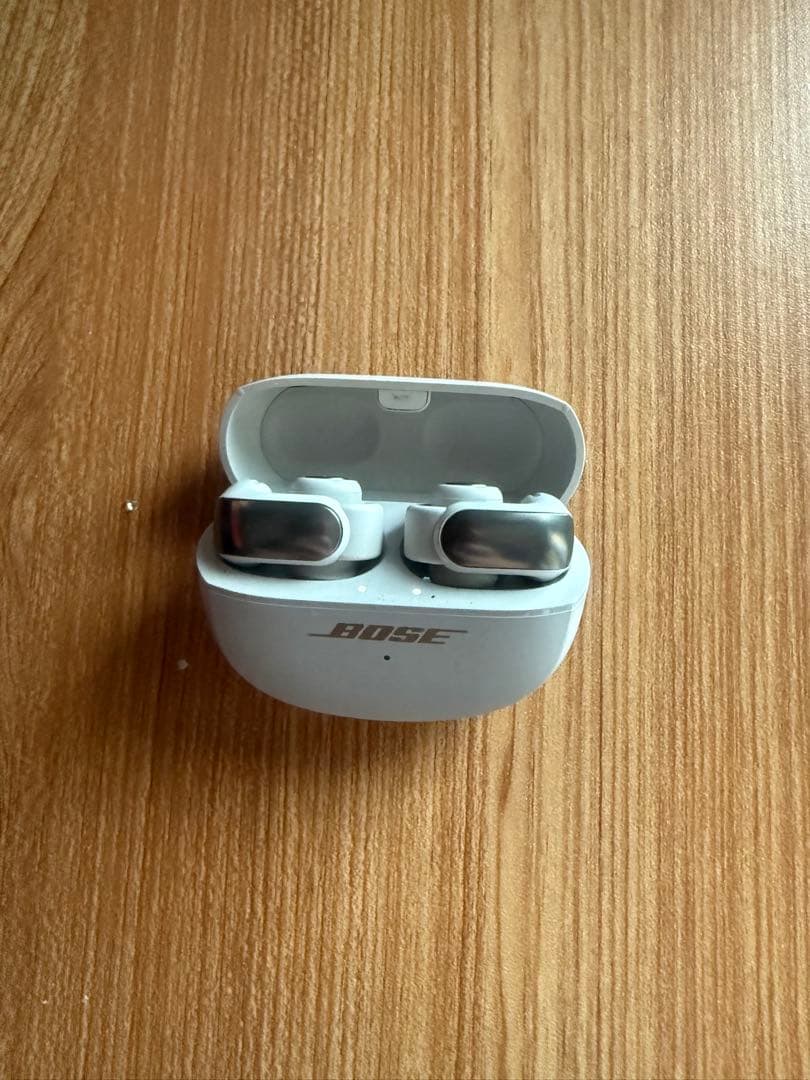 【美品】BOSE ULTRA OPEN EARBUDS ホワイト