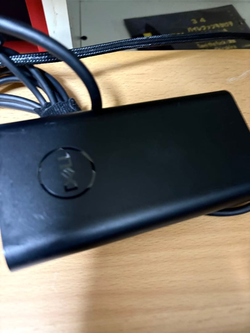 【傷あり特価】Alienware m16 R2 メモリ32GB/SSD1TB