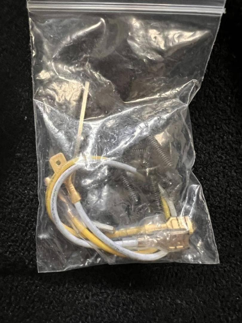 祝日割！ナルディ ステアリング 社外 送料無料 白 ホワイト ブラック ホーン