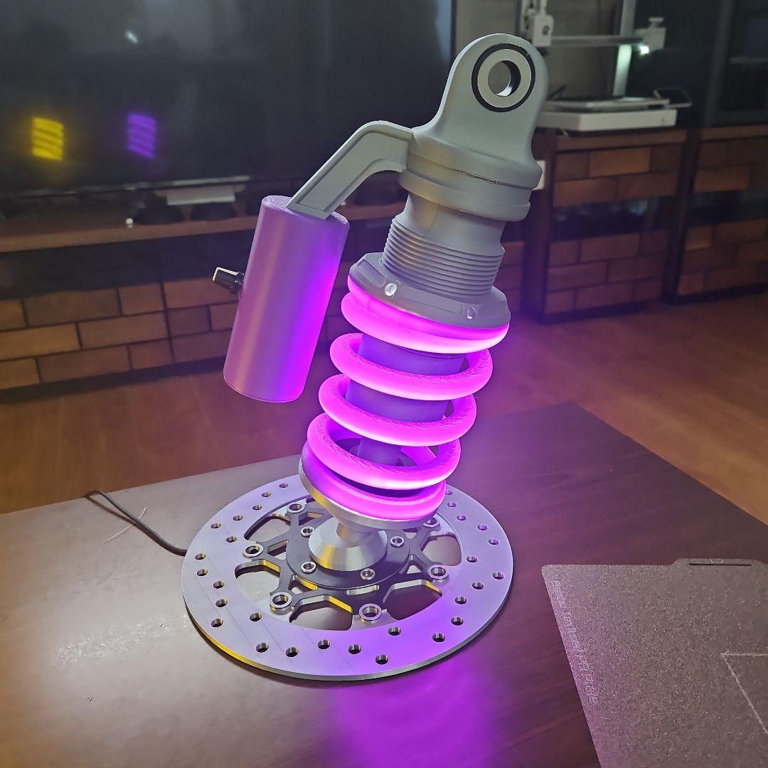 ジャンク品　ショックアブソーバー型ランプ