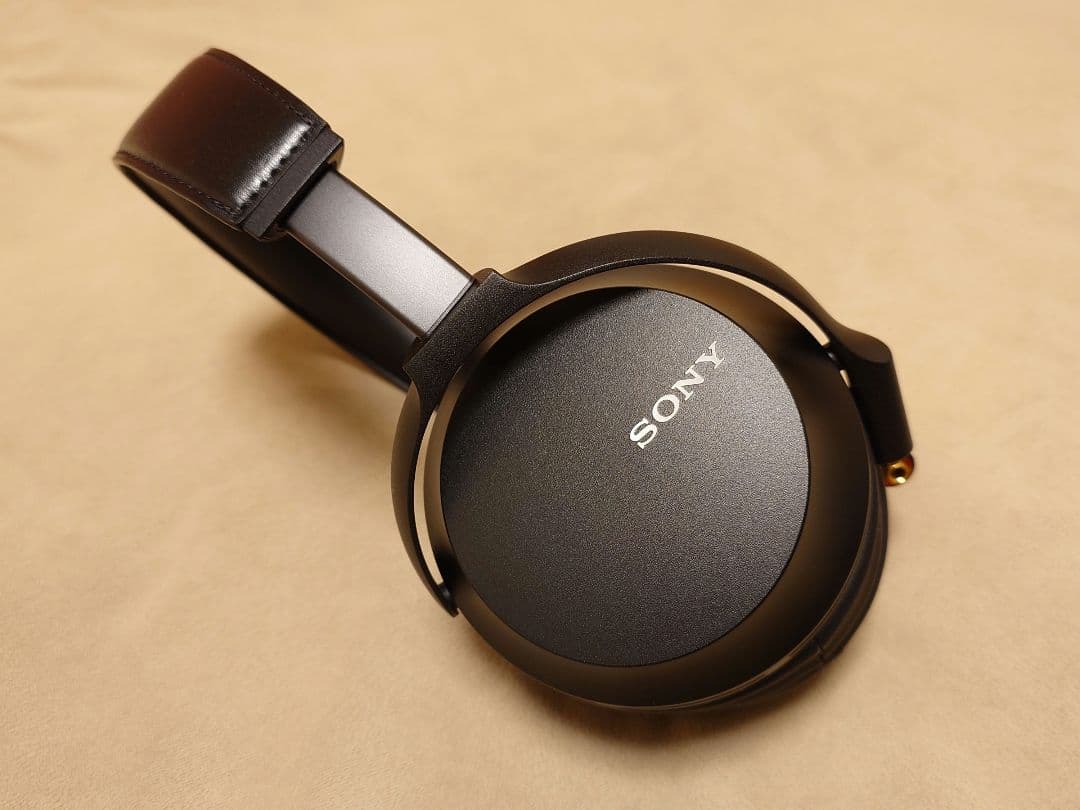 SONY MDR-Z7M2 【有線ヘッドホン】