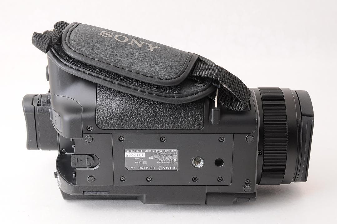 新品未使用 SONY FDR-AX700 デジタル4K ビデオカメラ @4400