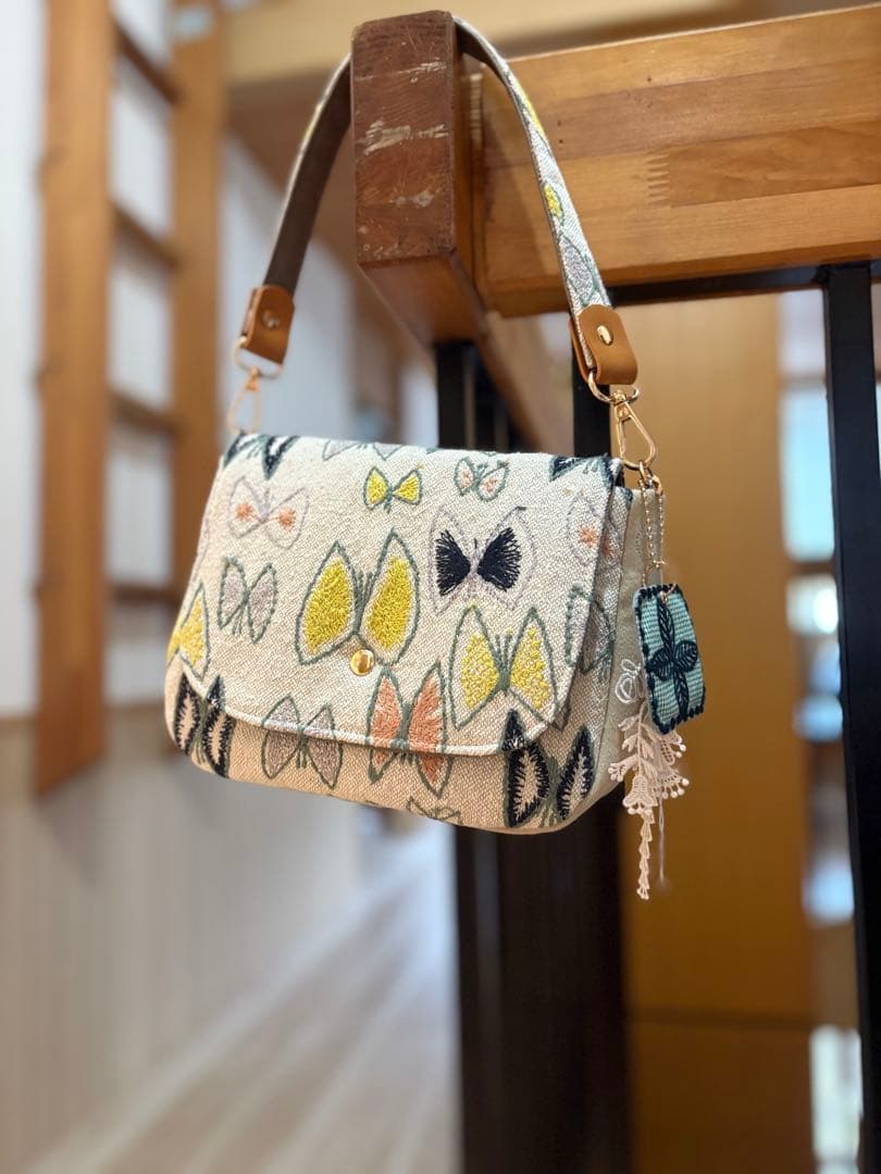 ミナペルホネン△ハンドメイド△ミディアムパン　手持ちショルダー