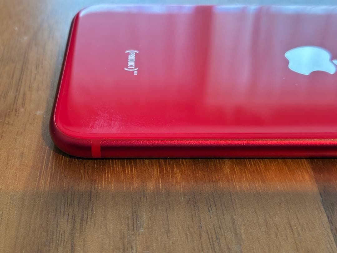 【美品】iPhone SE2 64GB SIMフリー 赤