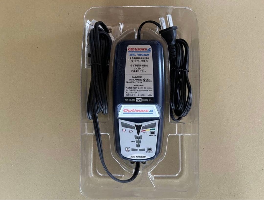 Optimate4 オプティメイト4 12Vバッテリー 充電器ヘラー付き