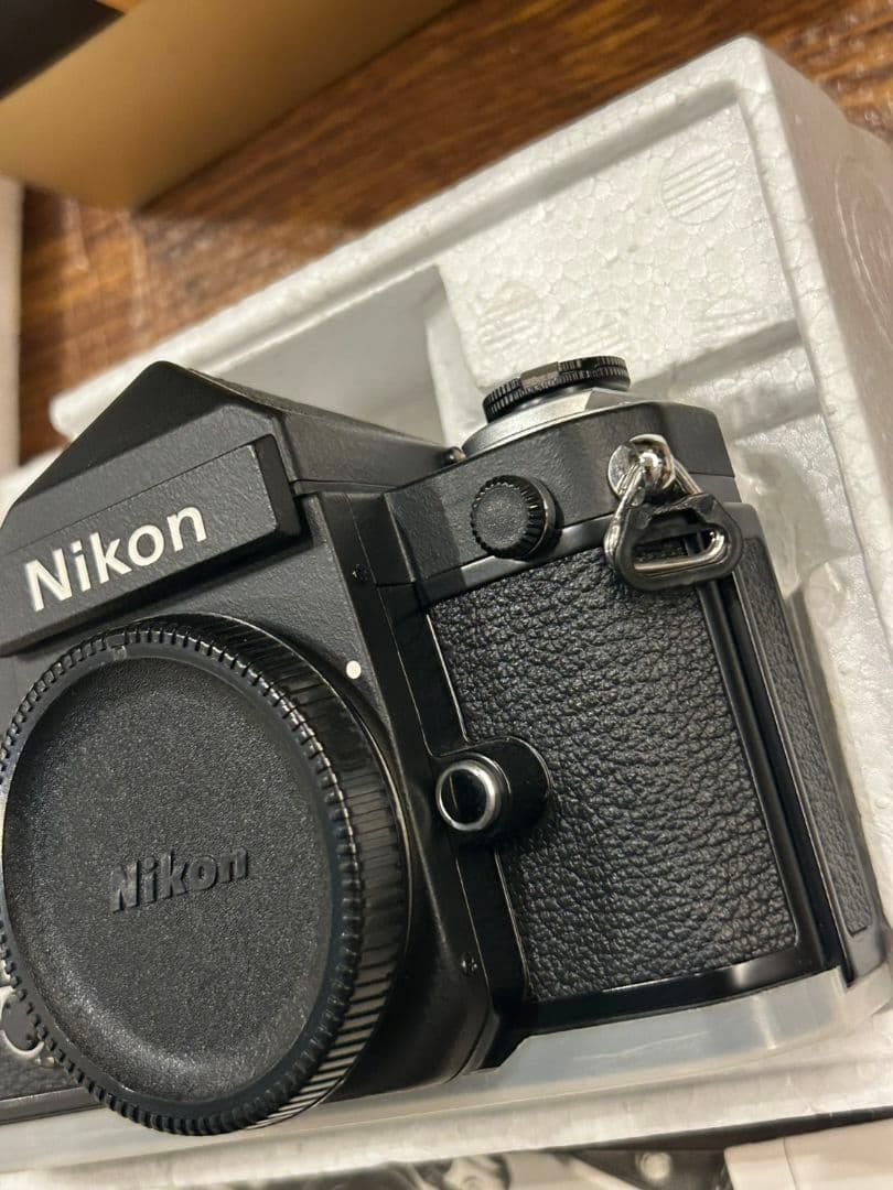 未使用　美品　ニコン Nikon フィルムカメラ ボディ F2 ブラック カメラ