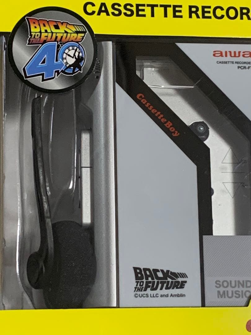 ★カセット・テープ付き！★バック・トゥ・ザ・フューチャー★aiwa★PCR-F7