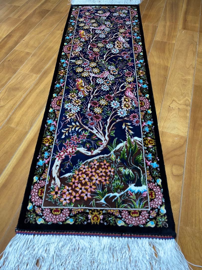 最高級 ペルシャ絨毯シルク イラン クム産 約61万ノット30×90cm