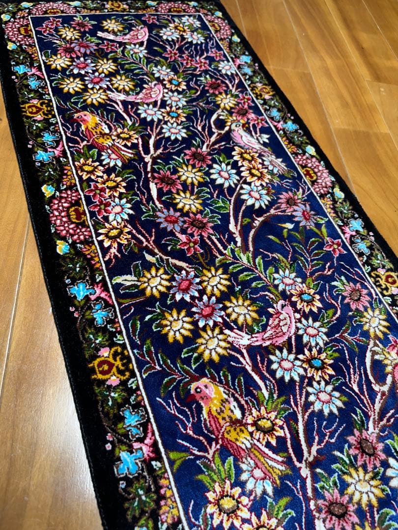 最高級 ペルシャ絨毯シルク イラン クム産 約61万ノット30×90cm