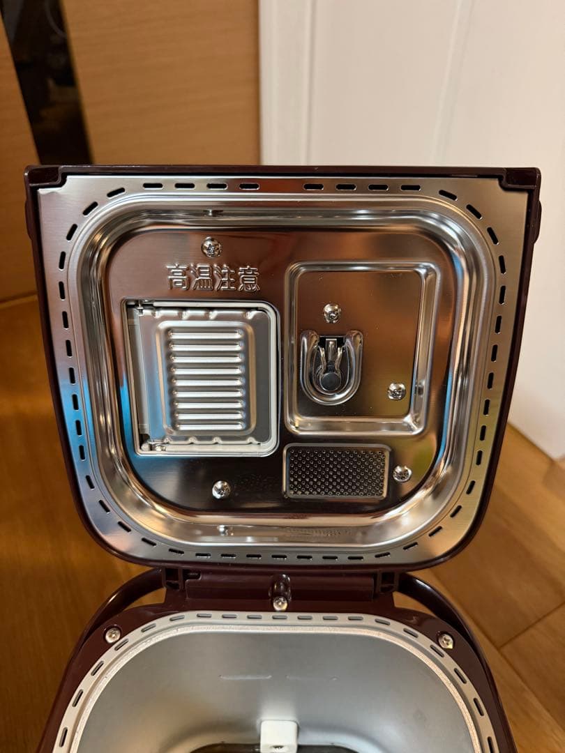 【ほぼ未使用】Panasonic ホームベーカリー SD-BMT1001-T