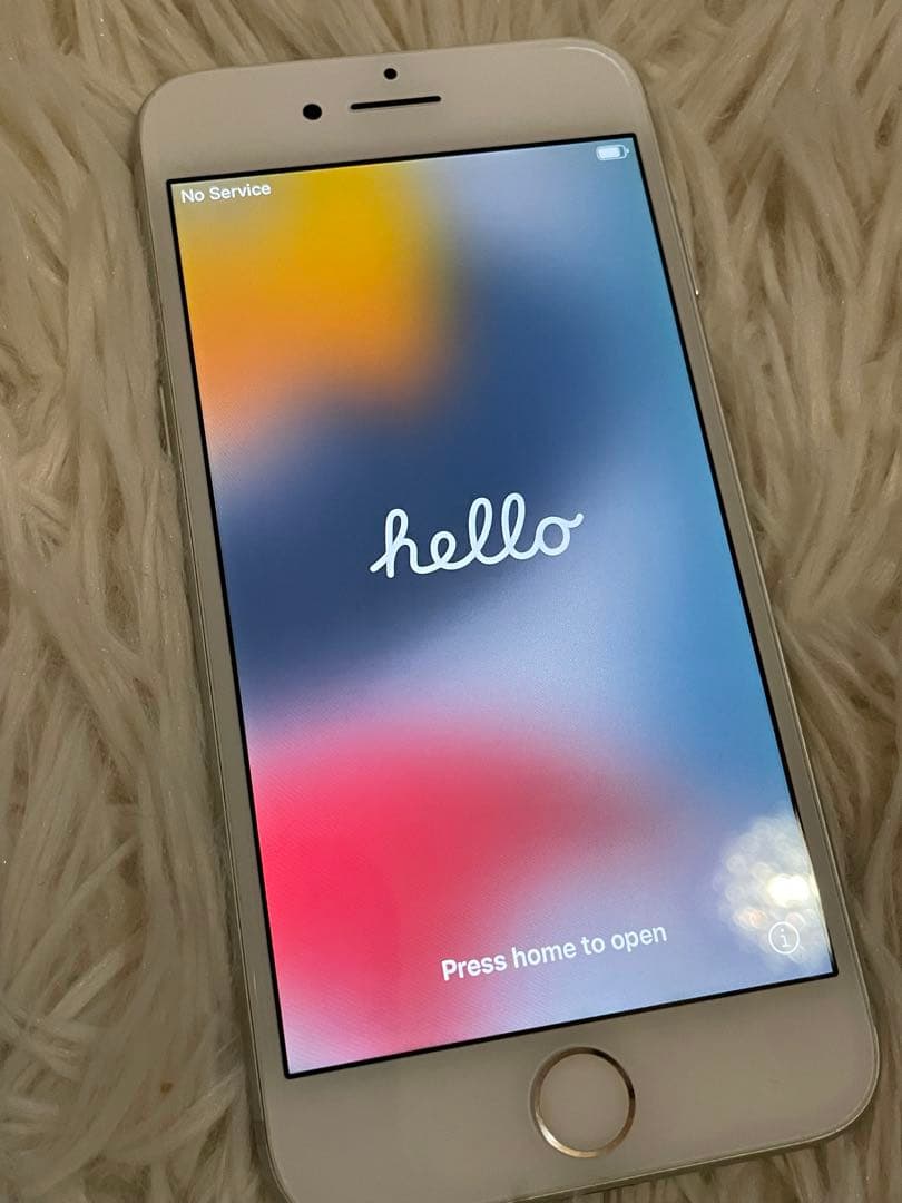 iPhone7 128GB シルバー SIMフリー