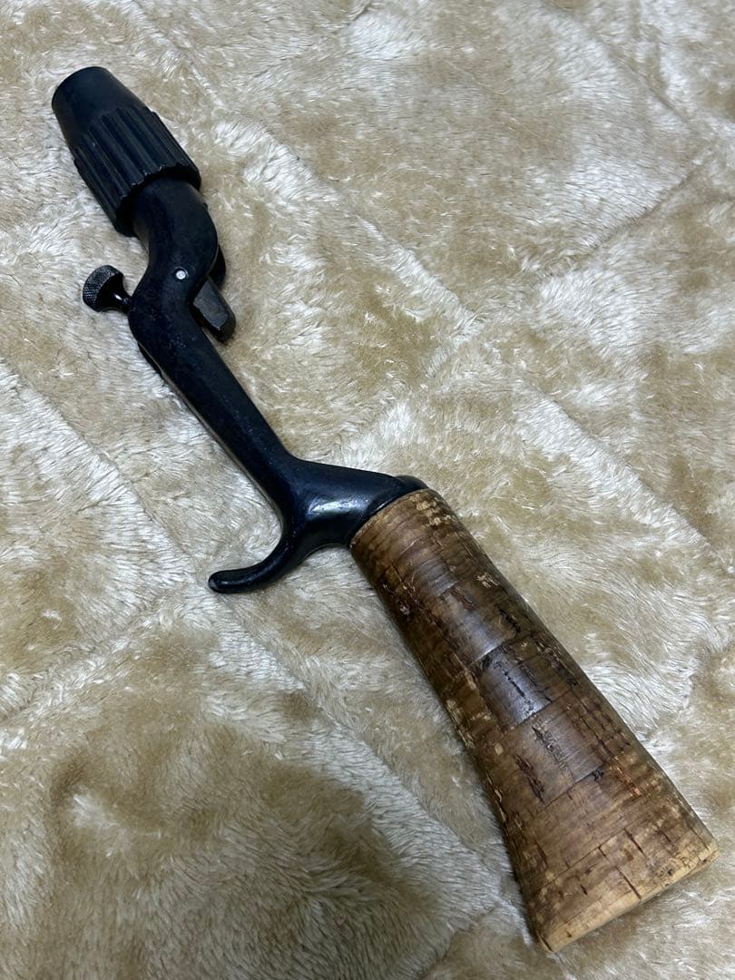 フェザーウェイトチャンピオングリップオールド