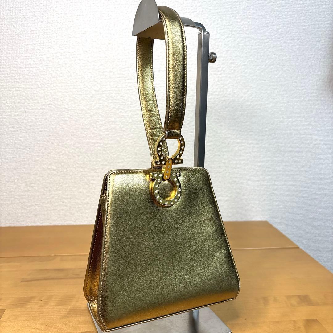 【希少・激レア】サルヴァトーレフェラガモ ガンチーニ ミニハンドバック ゴールド