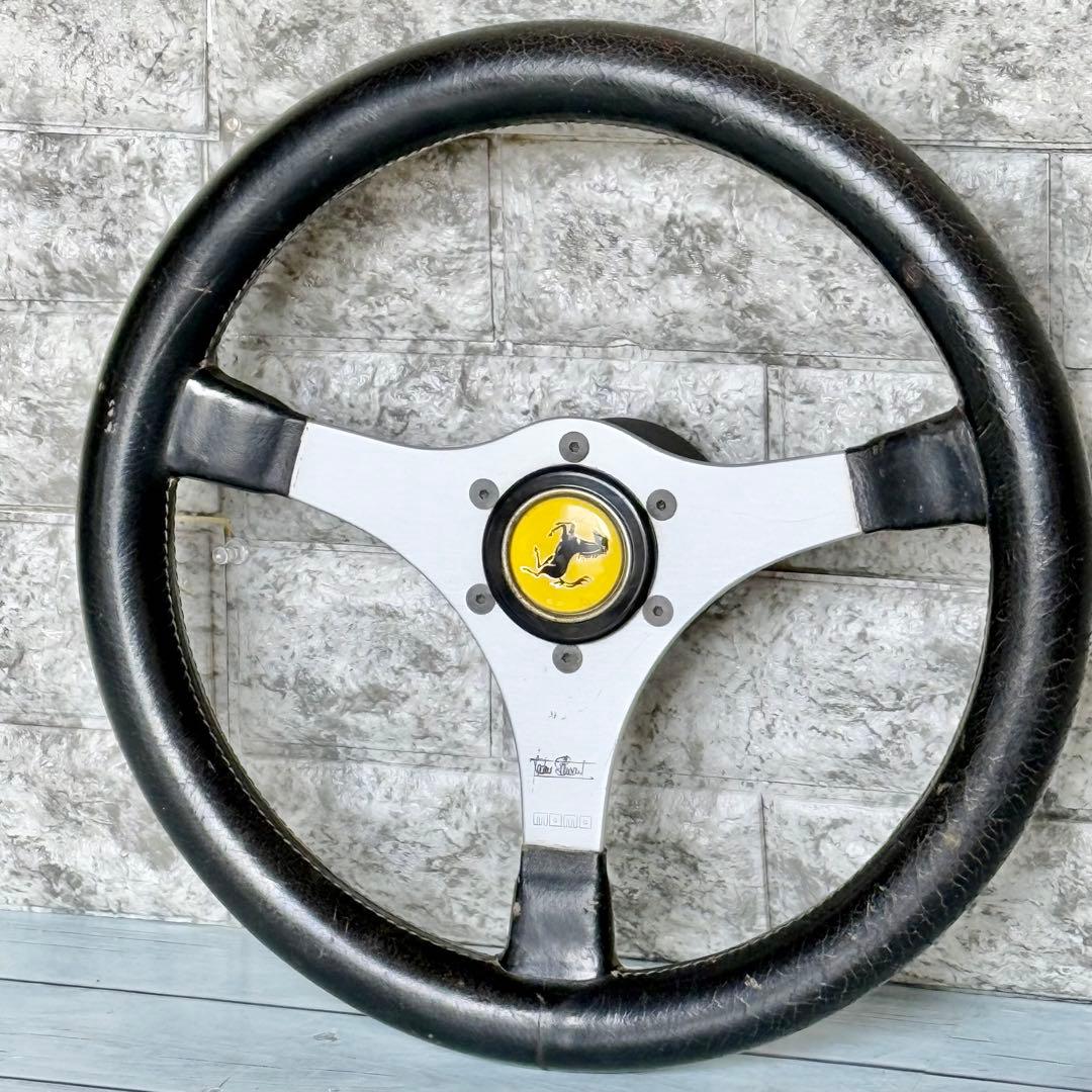 momo Jackie Stewartモデル ステアリング 35cm