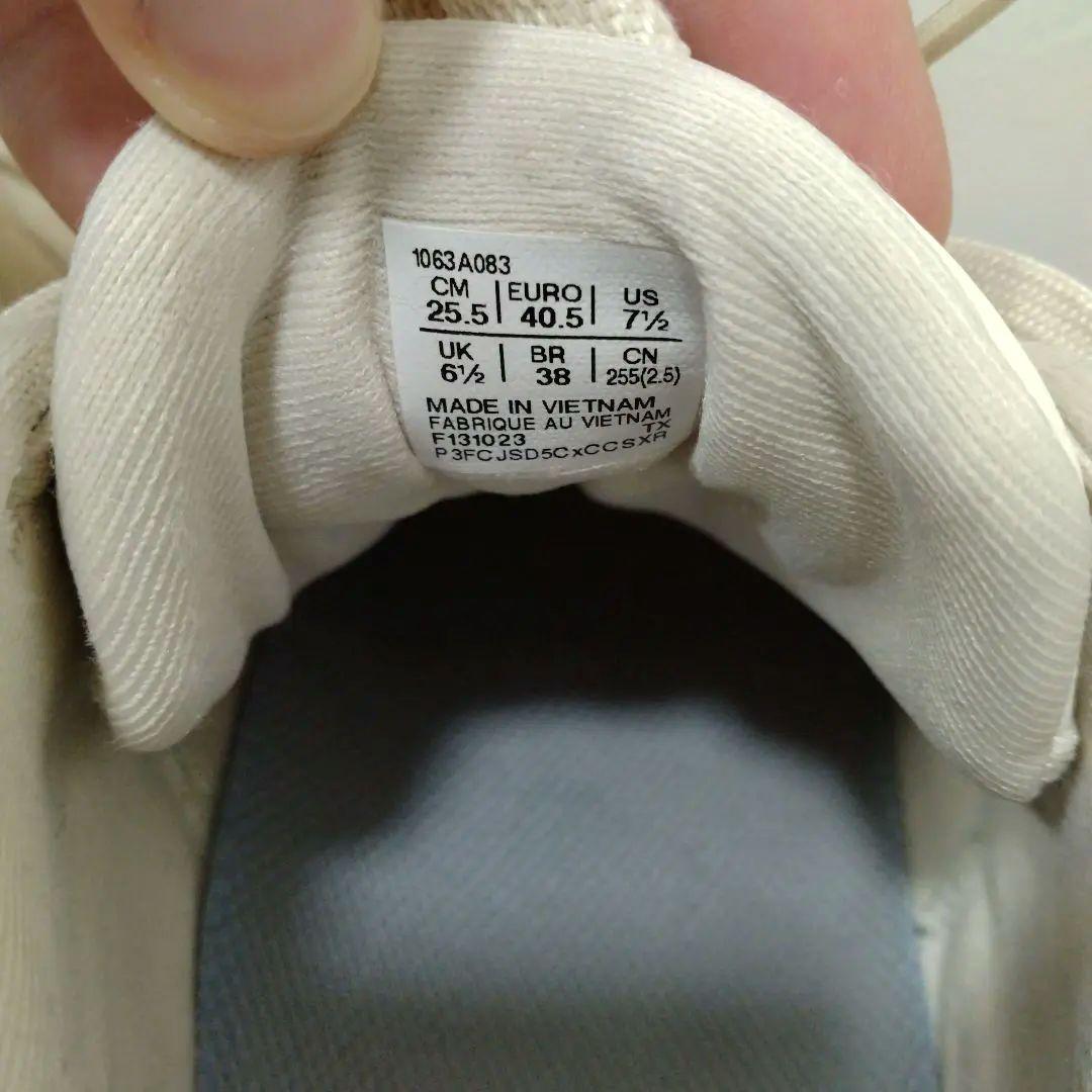 ASICS　アンプレアルスLOW2 　河村勇輝