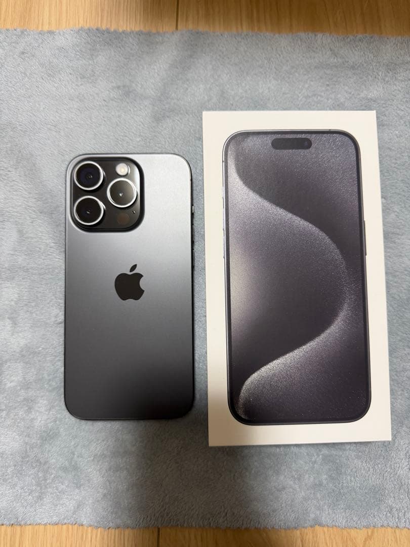 メル)Apple iPhone 15 Pro 128GBブラックチタニウム