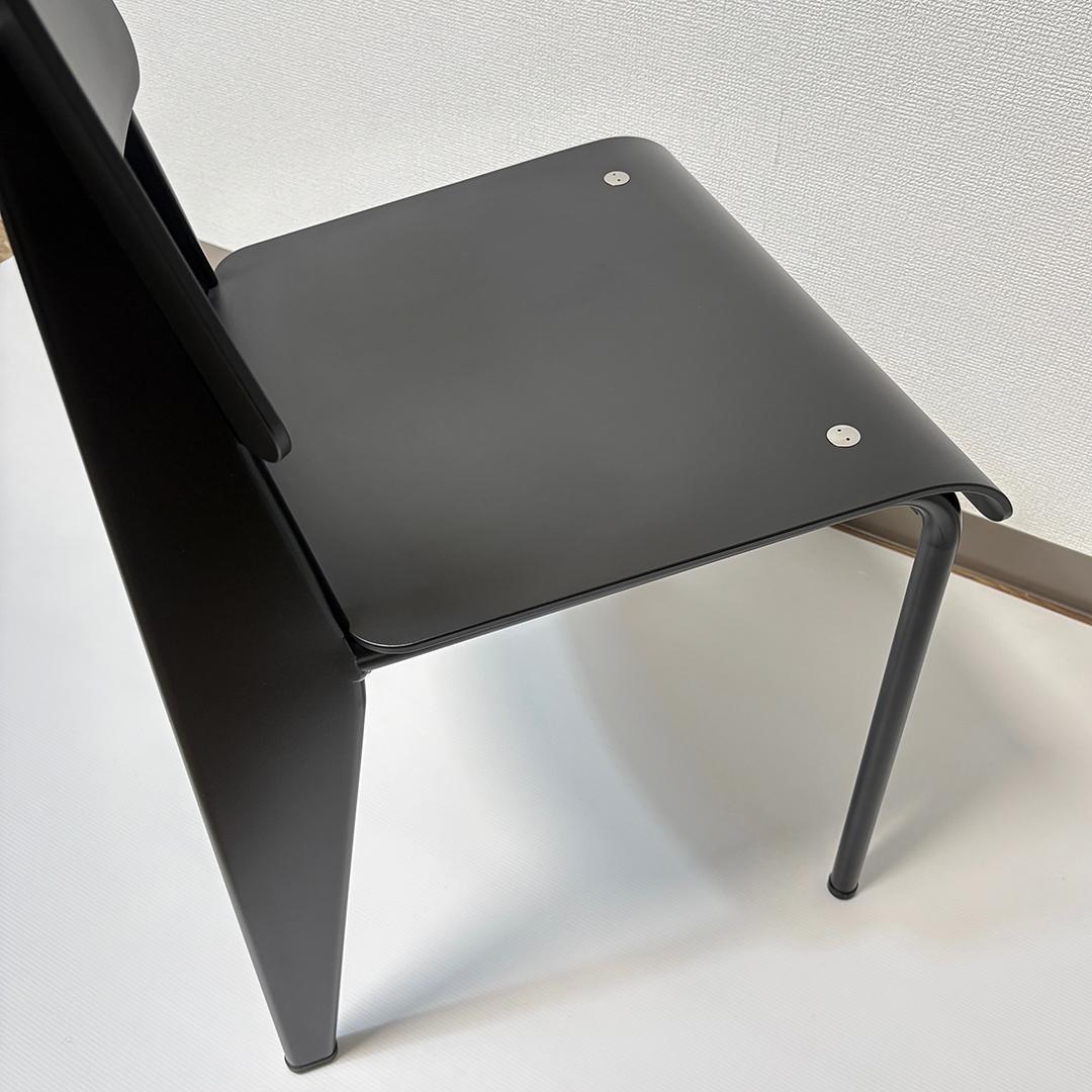 【美品】 Vitra スタンダードSP ディープブラック ※パウダーコート