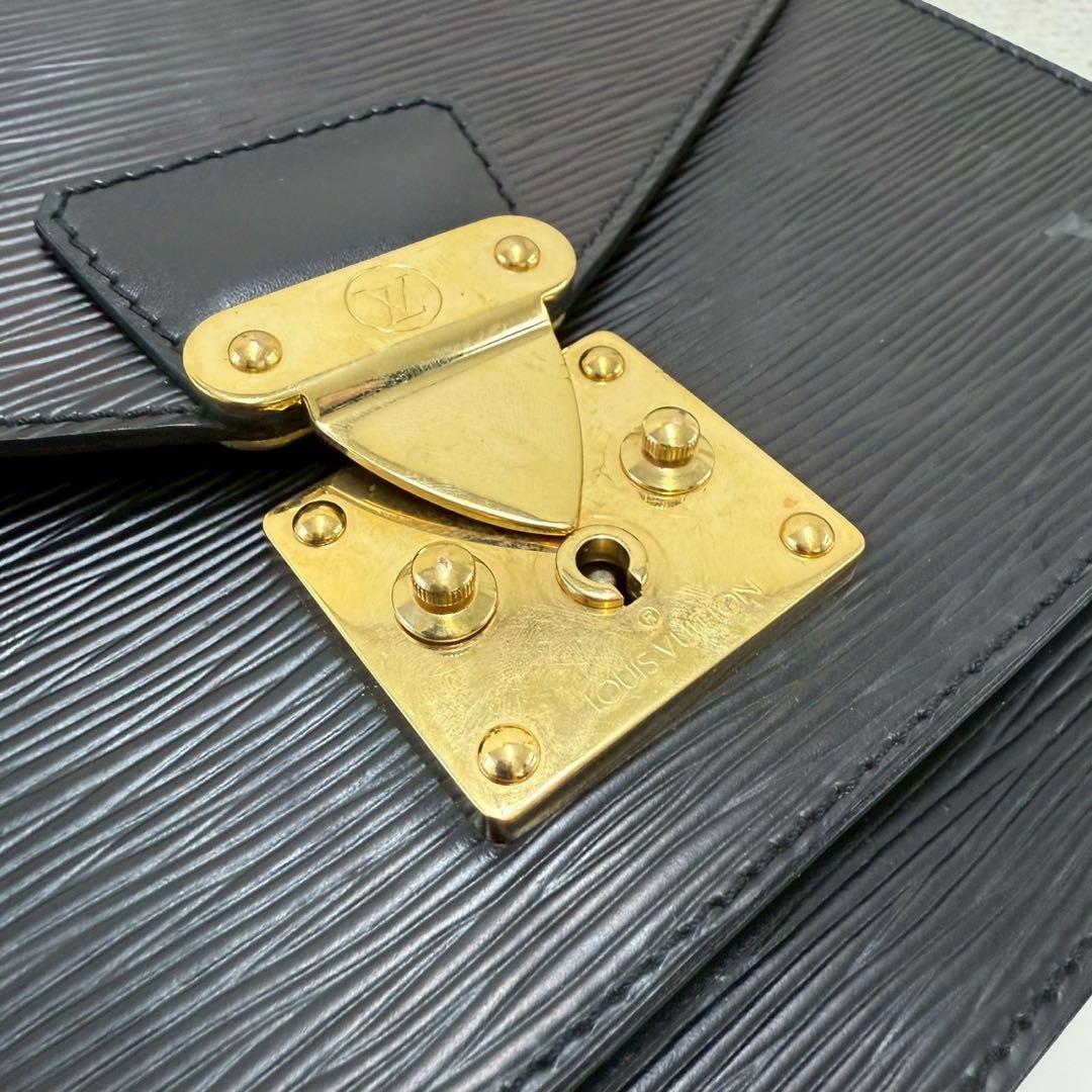 ルイヴィトン モンソー エピ ノワール ハンドバッグ M52122