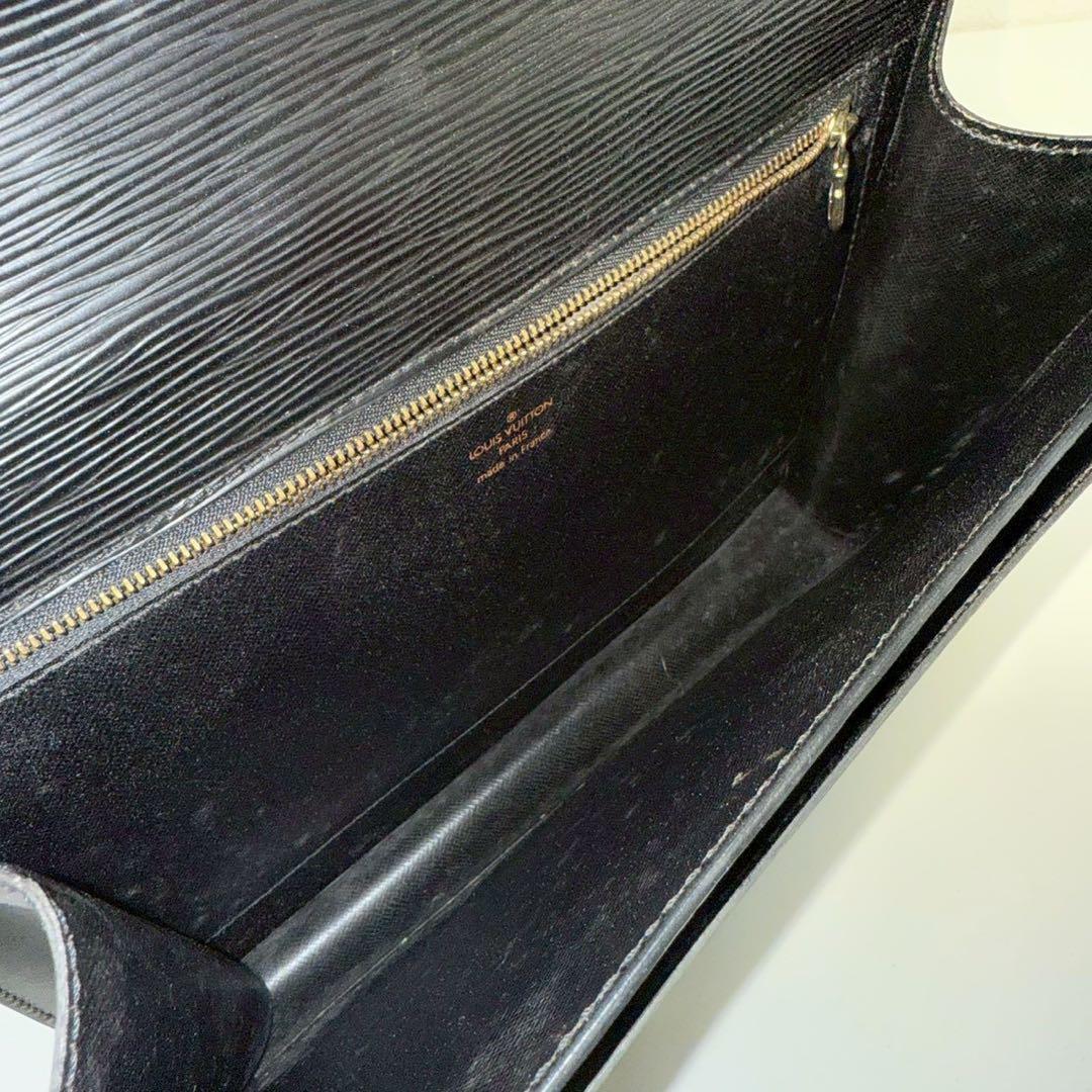 ルイヴィトン モンソー エピ ノワール ハンドバッグ M52122