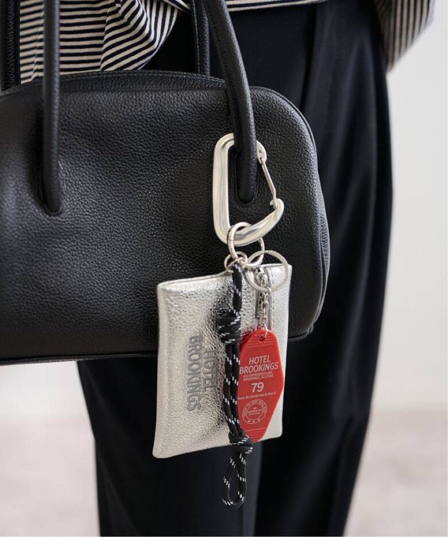 FRAMeWORK BALMYDAYS 別注MOTEL CHARM ポーチ