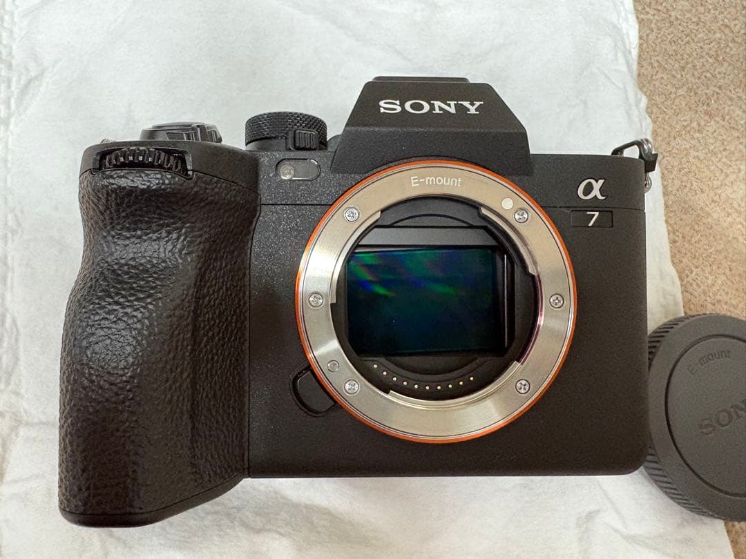 Sony α7 ミラーレスカメラ ILCE-7M4 低シャッター回数