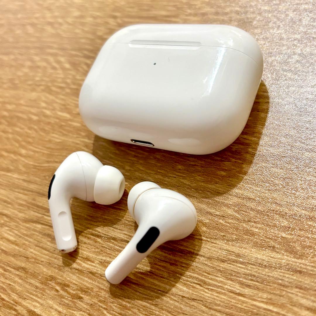 【イヤホン+ケース】AirPods Pro 第2世代（Lightning端子）
