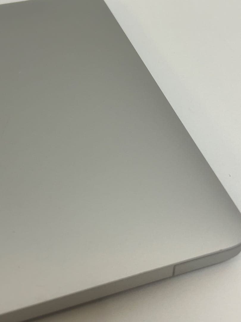 MacBook本体 MacBook Air M1/8GB/256GB