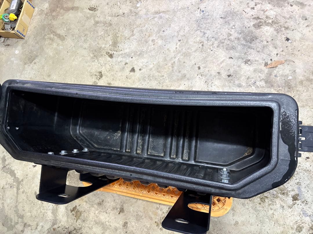 ジムニー　jb64 74 リアゲートボックス　　PROLINER