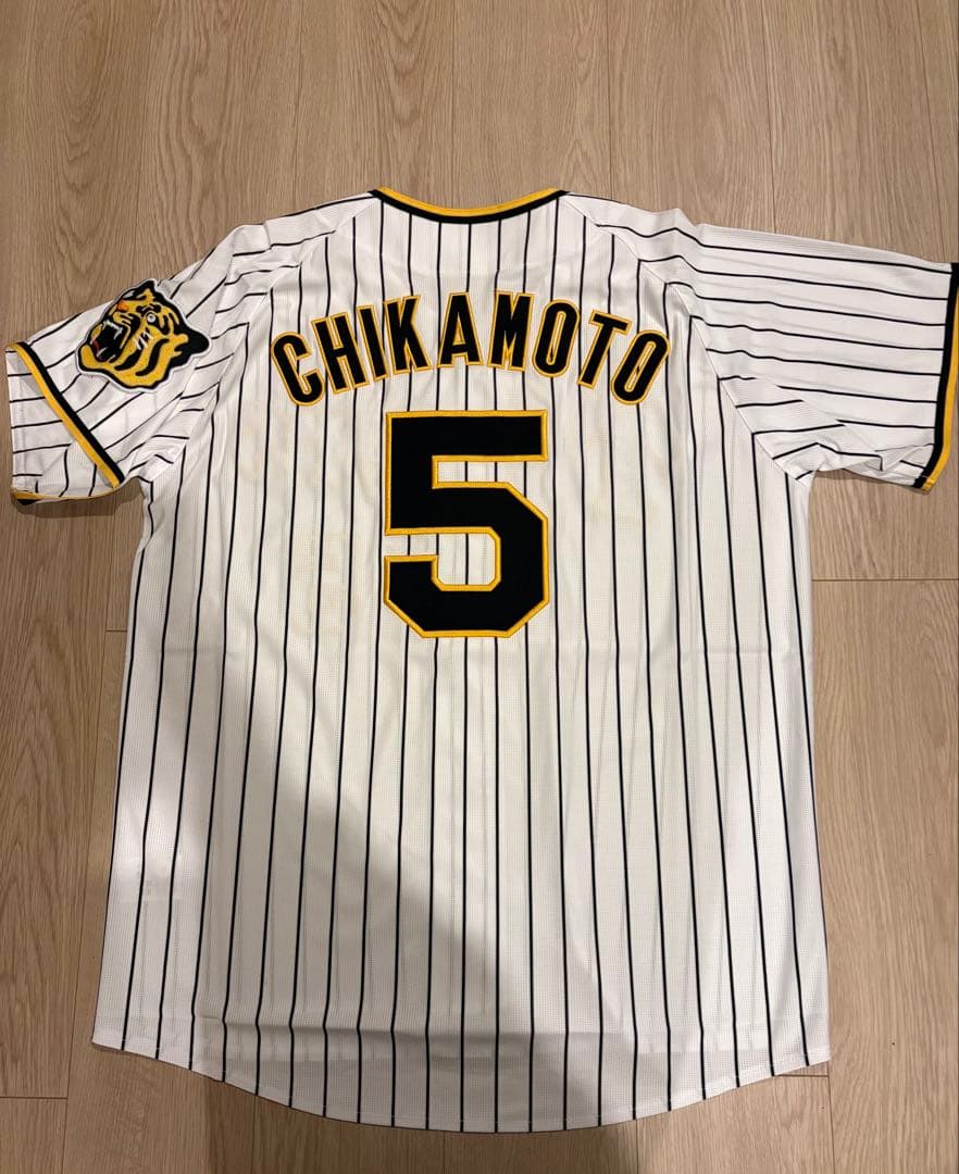阪神タイガース　近本光司　レプリカユニフォーム Lサイズ