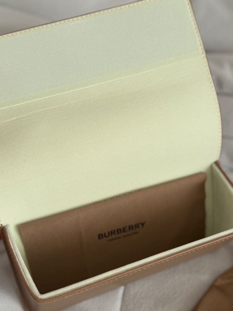 新品BURBERRYバーバリー サングラス